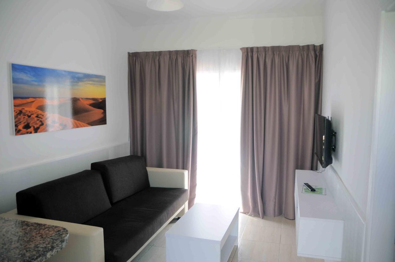 One-Bedroom Bungalow