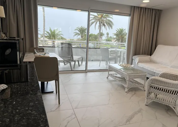 Hotel Taboga (Adults Only)